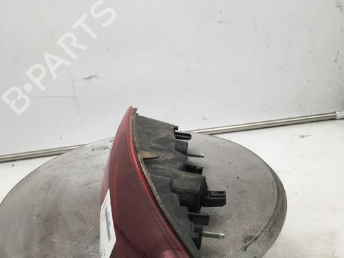 Used Right tailgate light Right tailgate light RENAULT CAPTUR II (HF_) TCe 100 (HFMT) (101 hp) 33218451 33218451