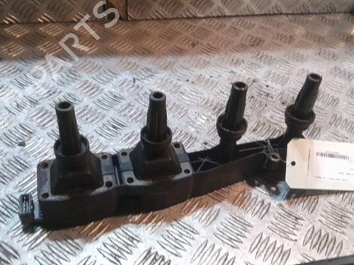 Used Ignition coil PEUGEOT 206 Hatchback (2A/C) 1.6 16V (109 hp) 26888516