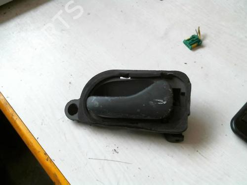 Used Rear left interior door handle RENAULT SAFRANE II (B54_) 2.2 dT (B54G) (113 hp) 22044387