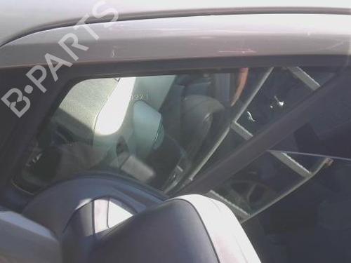 front-left-quarter-glass-peugeot-partner-tepee-2008-34553873 main image