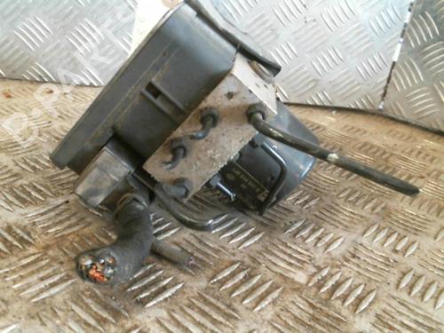 Used ABS pump ABS pump VW GOLF IV (1J1) 1.9 TDI (101 hp) 21000529 21000529