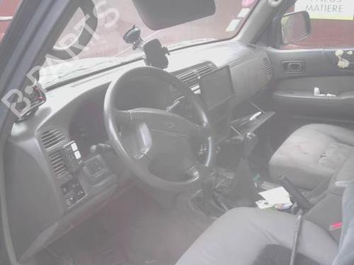 Brugte NISSAN PATROL GR V Wagon (Y61) 2.8 TD 4447427