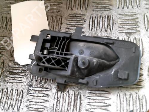 Used Front right interior door handle Front right interior door handle PEUGEOT 405 II Break (4E) 1.6 (88 hp) 20987908 20987908