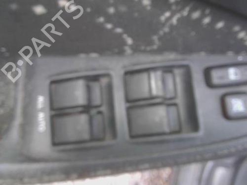 Used Switch Switch TOYOTA AVENSIS (_T25_) 2.0 D-4D (CDT250_, CDT250R) (116 hp) 33015666 33015666