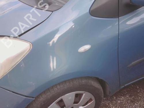 Forskærm venstre TOYOTA YARIS (_P9_) 1.3 VVT-i (SCP90_, SCP90R) (87 hp) 33002086