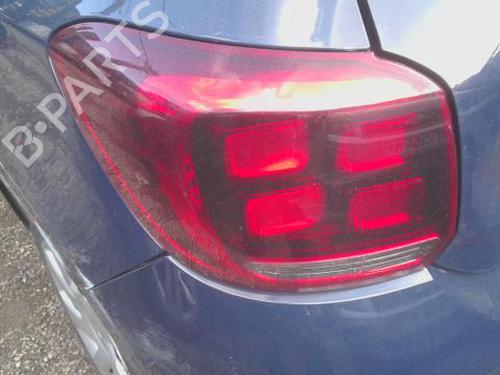 Used Left taillight Left taillight DACIA SANDERO II 1.0 SCe 75 (B8JC, B8JD, B8NC) (73 hp) 33015800 33015800