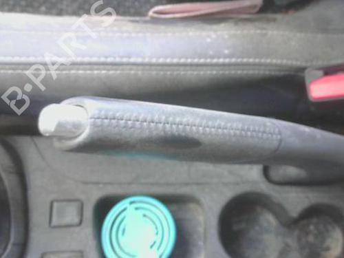Leva freno a mano Leva freno a mano RENAULT CLIO IV (BH_) 0.9 TCe 90 (BHNF, BHMA, BHMH, BHJK, BHJR) (90 hp) 37005136 37005136