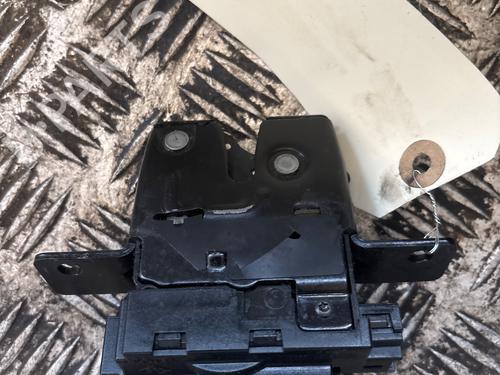 Used Switch Switch RENAULT CLIO III (BR0/1, CR0/1) 1.5 dCi (88 hp) 34219909 34219909