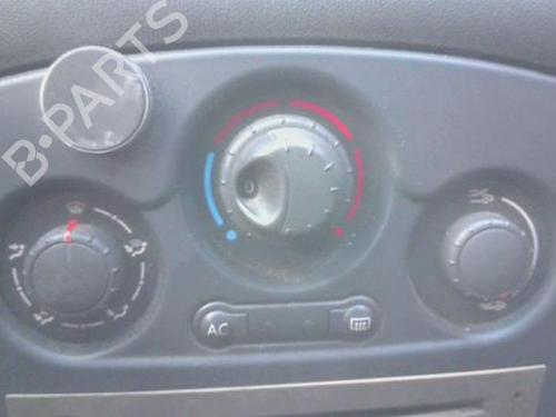 Used Climate control RENAULT CLIO III (BR0/1, CR0/1) 1.5 dCi (BR17, CR17) (86 hp) 32482521