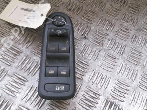 Used Switch Switch CITROËN C5 III (RD_) 2.0 HDi 140 (RDRHF8, RDRHFA, RDRHA8, RDRHAJ) (140 hp) 28053589 28053589