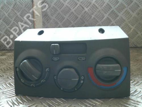 Used Climate control FIAT PUNTO (176_) 60 1.2 (58 hp) 22043034
