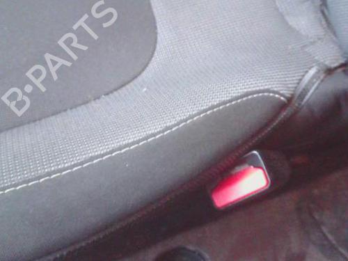 Used Seat buckle RENAULT CAPTUR I (J5_, H5_) 1.5 dCi 90 (J5N4, J5M5, J5MW, J5M6, J5AL, J5AJ) (90 hp) 30181538