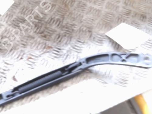 Front windshield wiper arm PEUGEOT 307 (3A/C) 1.4 16V | BP27172486C143 