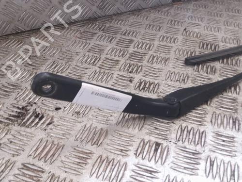 Front windshield wiper arm BMW 1 (E87) 118 d | BP24999269C143 