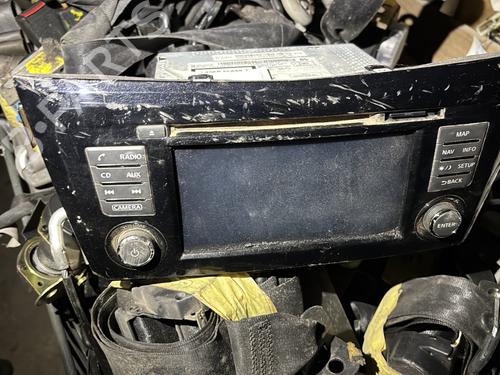 Radio NISSAN QASHQAI II SUV (J11, J11_) 1.5 dCi | BP20990554E6 