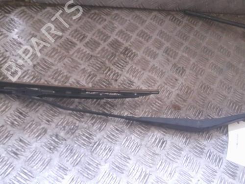 front-windshield-wiper-arm-fiat-stilo-192_-2001-2002-2003-2004-2005-2006-2007-2008-2009-2010-27565847 main image