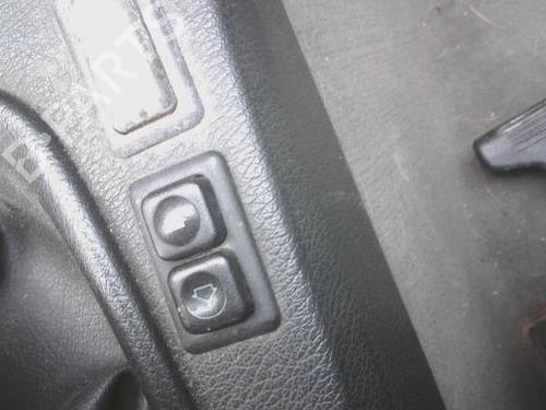 Used Right front window switch BMW 3 (E30) 324 td (115 hp) 32525103