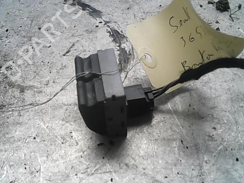 Used Switch SEAT IBIZA III (6L1) 1.4 16V (75 hp) 22037935