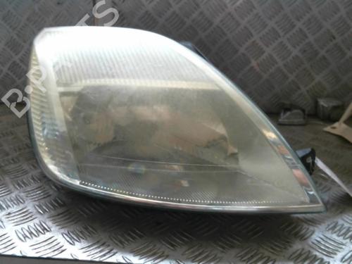 Right headlight FORD FIESTA V (JH_, JD_) 1.4 TDCi | BP20991272C29 