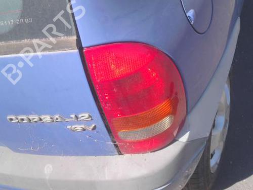 Used Right taillight Right taillight 37024111 37024111
