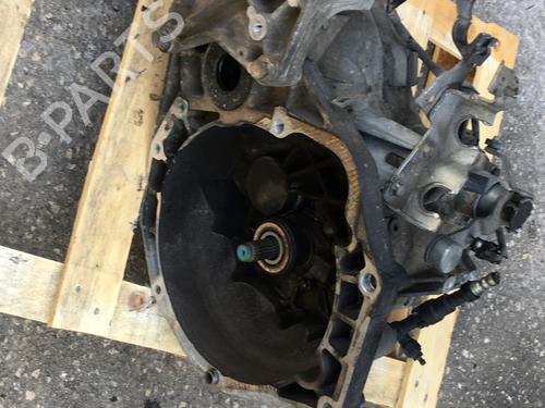 Used Gearbox SUZUKI SWIFT III (MZ, EZ) 1.3 DDiS (RS413D) (75 hp) 24220143