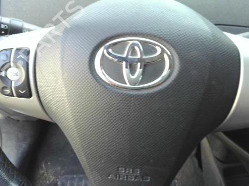 Førerens kollisjonspute TOYOTA YARIS (_P9_) 1.0 VVT-i (KSP90_, KSP90R) (69 hp) 26930278