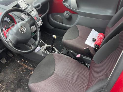 Brugte TOYOTA AYGO (_B1_) 1.0 (KGB10_, KGB10R) (68 hp) 4432324