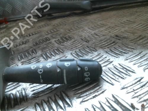 Used Steering column stalk RENAULT CLIO II (BB_, CB_) 1.4 16V (B/CB0P, BB13) (98 hp) 22038933