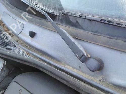 Used Front windshield wiper arm RENAULT KANGOO (KC0/1_) D 65 1.9 (KC0E, KC02, KC0J, KC0N) (64 hp) 26521423
