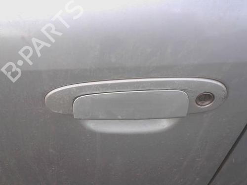 front-left-exterior-door-handle-toyota-yaris-_p1_-1999-2000-2001-2002-2003-2004-2005-39473667 main image