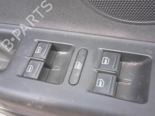 Kombi Kontakt / Stilkkontakt VW GOLF PLUS V (5M1, 521) 1.6 TDI (105 hp) 28495584