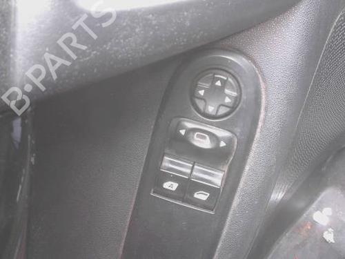 Used Switch CITROËN C3 II (SC_) 1.2 VTi 82 (82 hp) 32520855