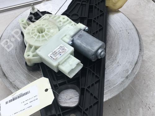 Used Rear right window mechanism RENAULT CAPTUR II (HF_) TCe 100 (HFMT) (101 hp) 30941665