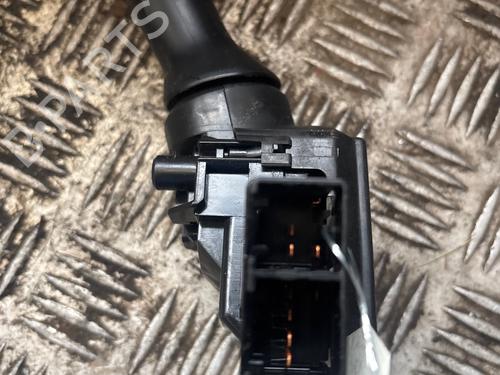 steering-column-stalk-toyota-aygo-_b1_-2005-2006-2007-2008-2009-2010-2011-2012-2013-2014-36143358 main image