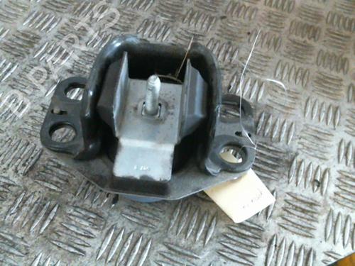 Support de moteur RENAULT CLIO II (BB_, CB_) 1.9 D (B/CB0J) (65 hp) 22037551