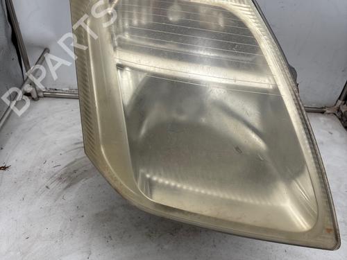 Used Right headlight Right headlight 39037632 39037632