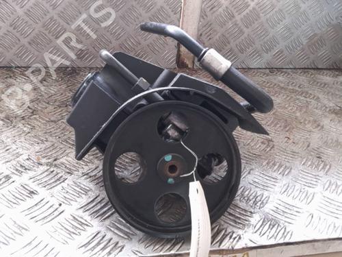 Used Steering pump PEUGEOT 206 Hatchback (2A/C) 1.4 i (75 hp) 24584128