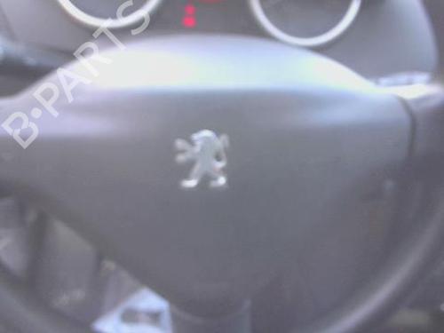 Airbag chauffør PEUGEOT 207 (WA_, WC_) 1.4 16V (88 hp) 32384481