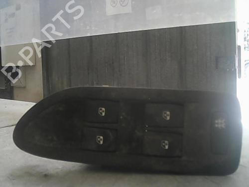 Used Switch RENAULT LAGUNA II (BG0/1_) 1.9 dCi (BG08, BG0G) (120 hp) 22038173