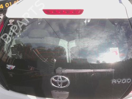 bootlid-window-toyota-aygo-_b4_-2014-29760829 main image