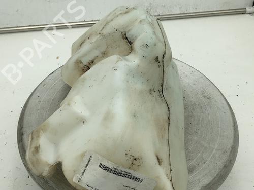 Used Windscreen washer tank RENAULT CLIO II (BB_, CB_) 1.5 dCi (B/CB07) (65 hp) 32164107
