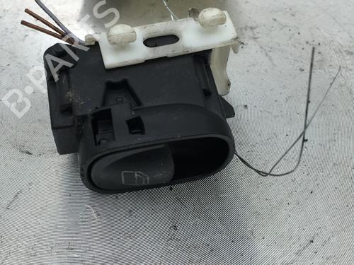 right-rear-window-switch-mercedes-benz-c-class-w203-2000-2001-2002-2003-2004-2005-2006-2007-28382471 main image