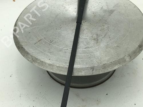 front-windshield-wiper-arm-ford-ka-rb_-1996-1997-1998-1999-2000-2001-2002-2003-2004-2005-2006-2007-2008-30516251 main image