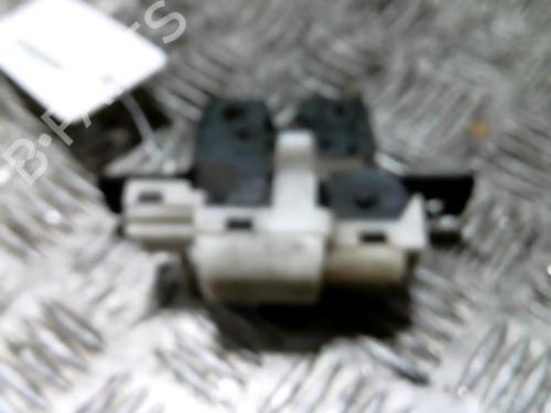 Switch RENAULT CLIO III (BR0/1, CR0/1) 1.5 dCi (BR17, CR17) | BP20994224I30 