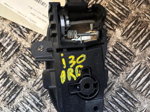 Used Rear right interior door handle Rear right interior door handle HYUNDAI i30 (GD) 1.6 CRDi (110 hp) 34167733 34167733