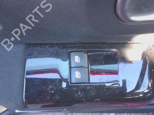 Used Switch CITROËN C3 III (SX) 1.2 THP 110 (SXHNPS, SXHNZT, SXHNZ6) (110 hp) 30642738