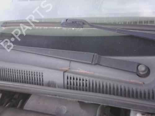 Used Front windshield wiper arm SUZUKI SX4 (EY, GY) 1.6 DDIS (RW416D) (90 hp) 28819782