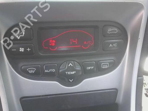 Used Climate control Climate control 37706611 37706611