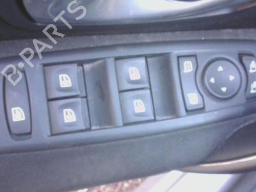 Used Switch Switch RENAULT LAGUNA III (BT0/1) 1.5 dCi (BT00, BT0A, BT0T, BT1J) (110 hp) 33308170 33308170