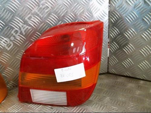 Used Right taillight FORD FIESTA III (GFJ) 1.1 (50 hp) 22036612